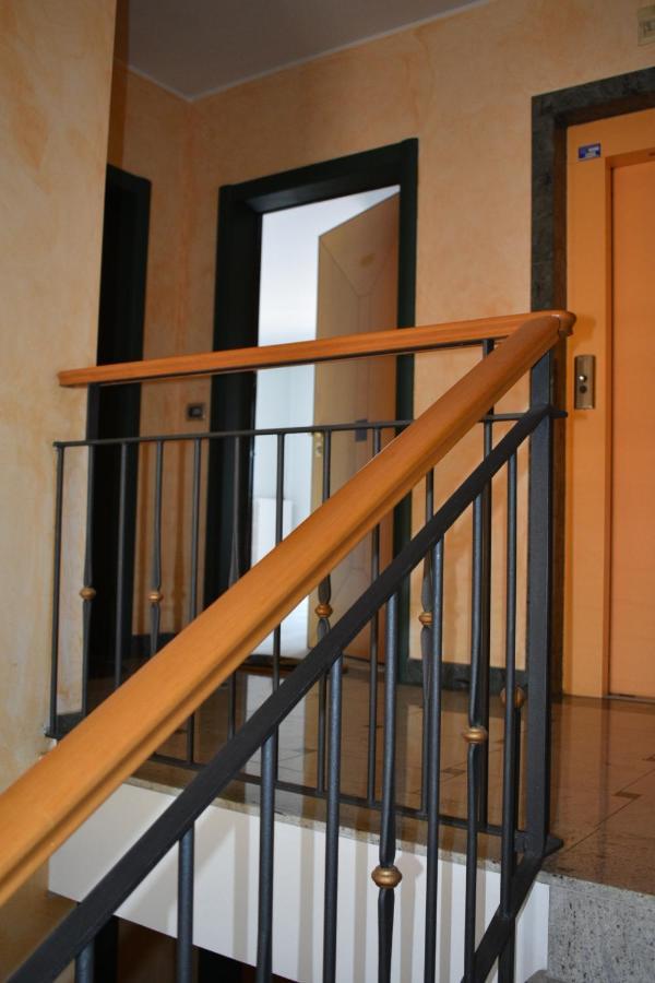 Appartamento Centro Dei Venti Montesilvano Marina Buitenkant foto